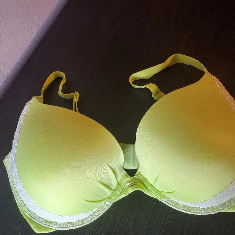 Fabulous by Victoria 36 DD